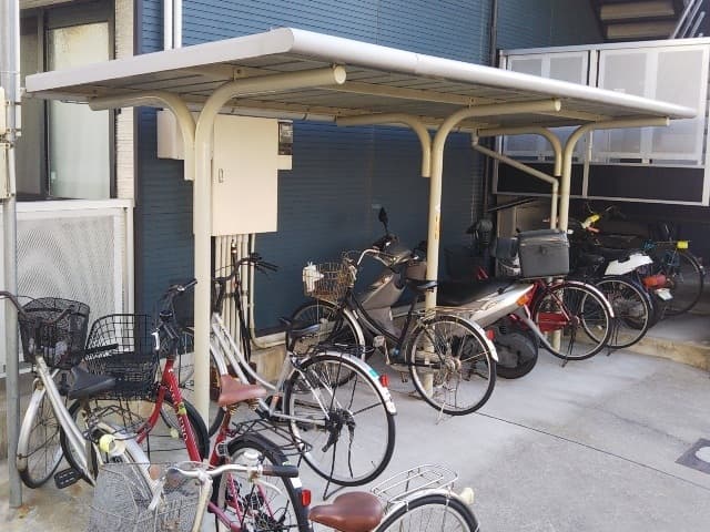 Room image 15