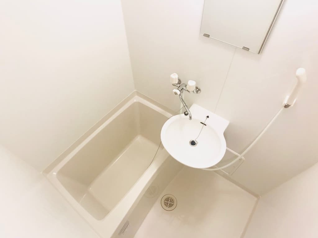 Room image 11