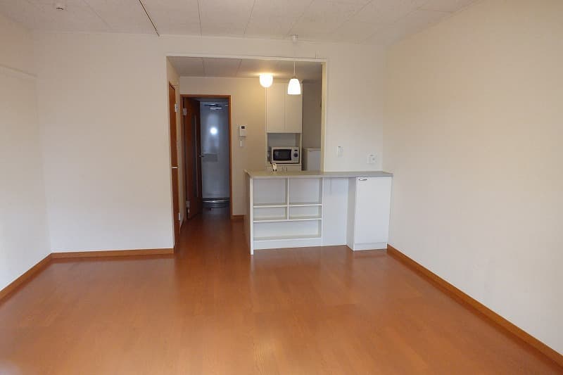 Room image 11