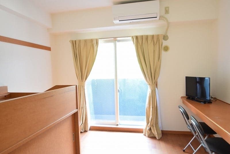 Room image 9