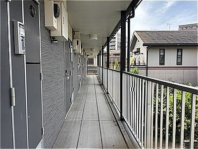 Room image 15