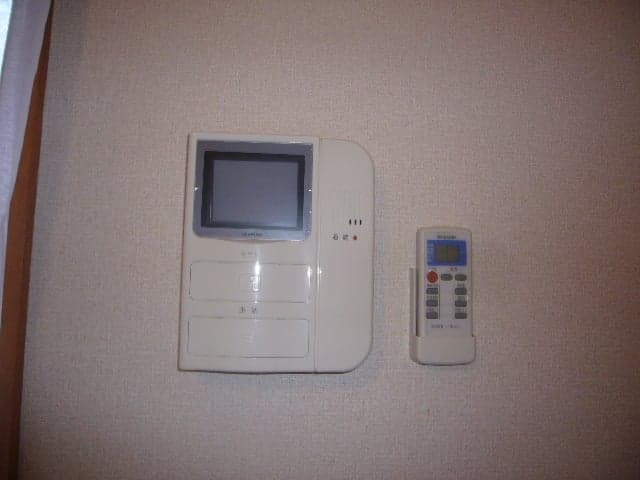 Room image 13