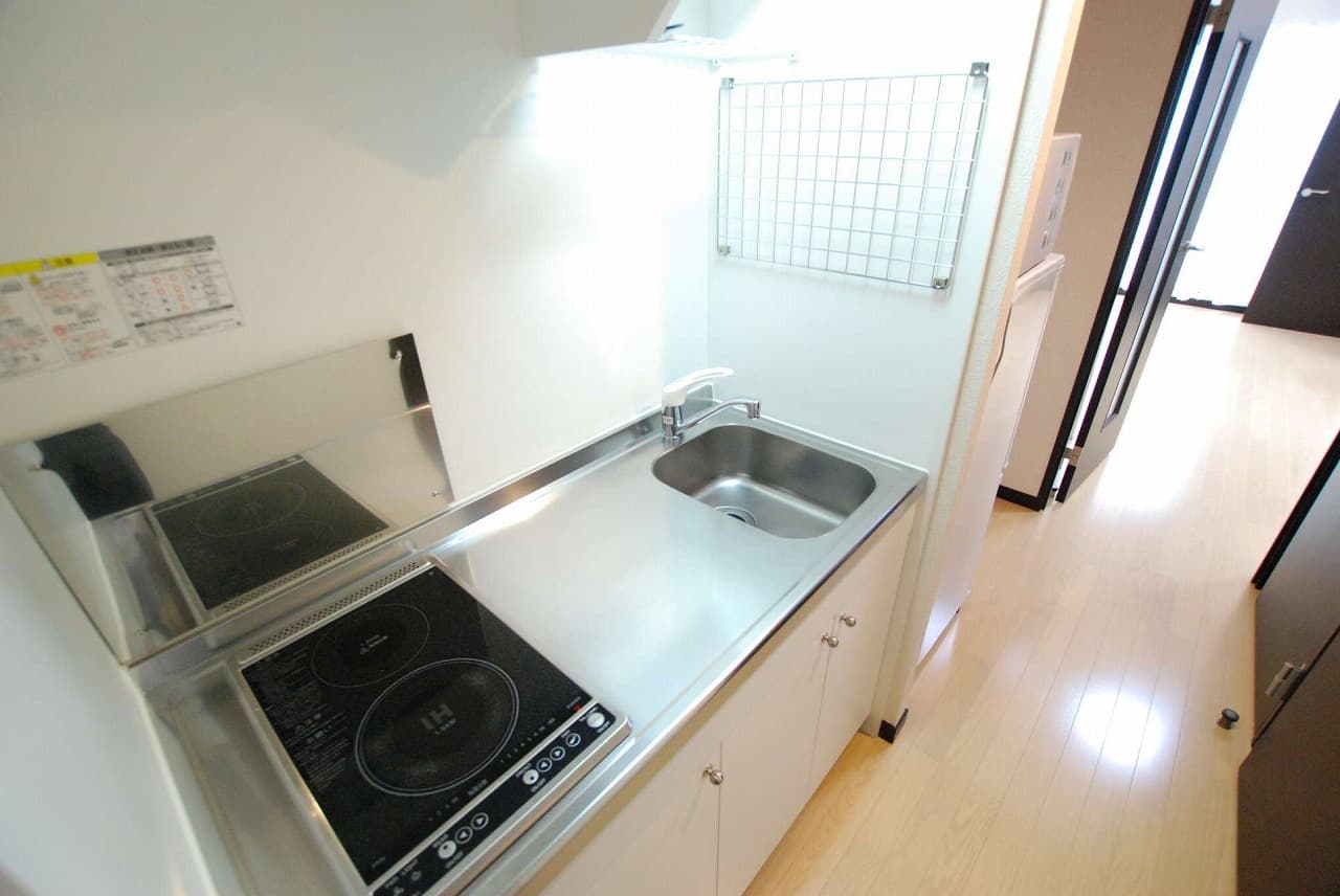 Room image 8
