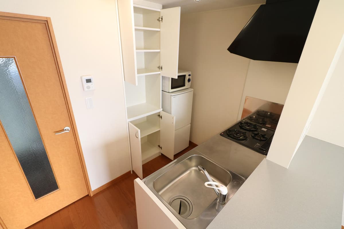 Room image 8