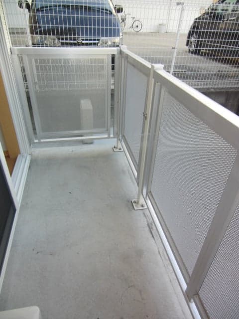 Room image 10