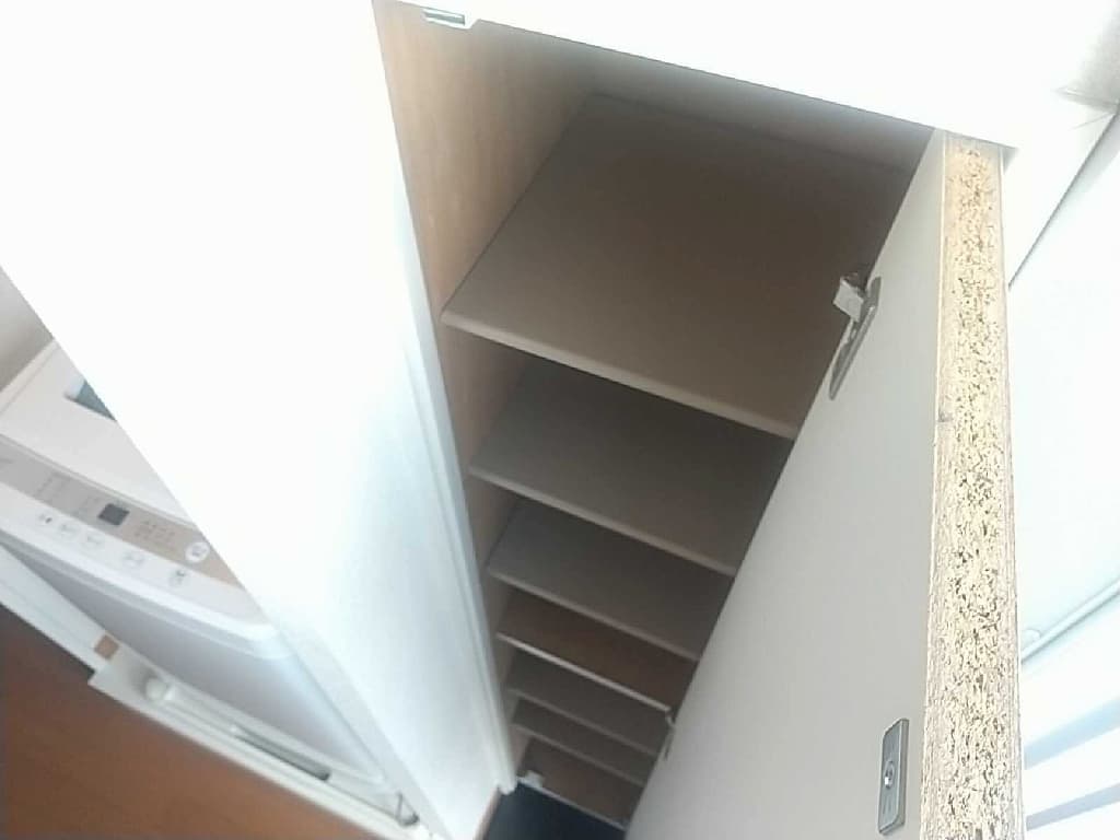 Room image 13