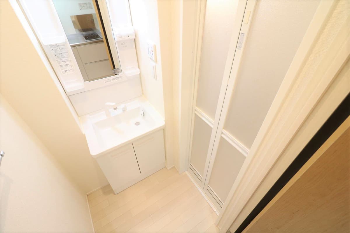 Room image 10