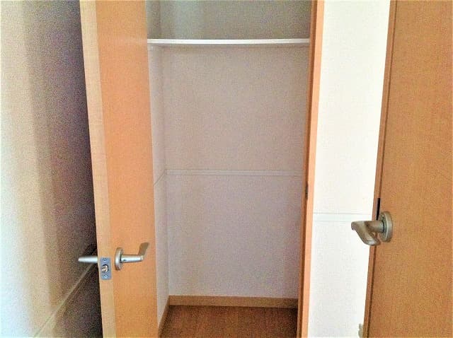 Room image 14