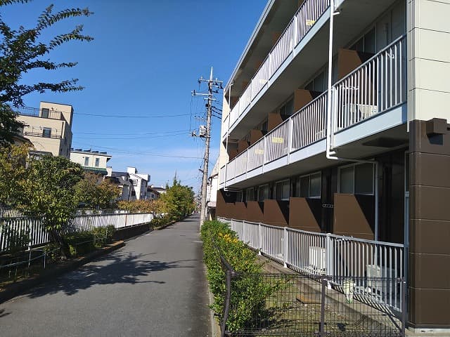 Room image 16
