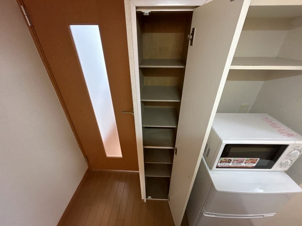 Room image 13