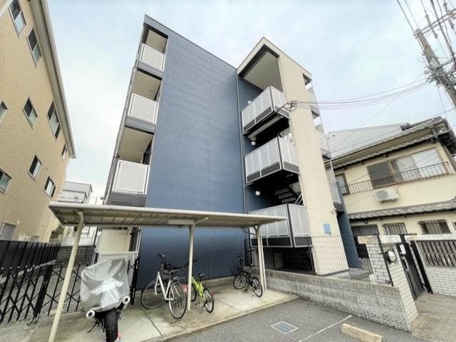 Main exterior of leopalace LEBEN Kyobashi