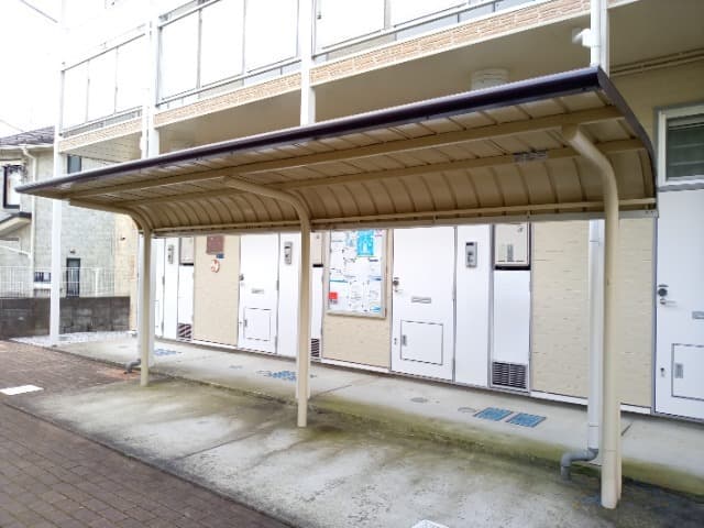 Room image 16