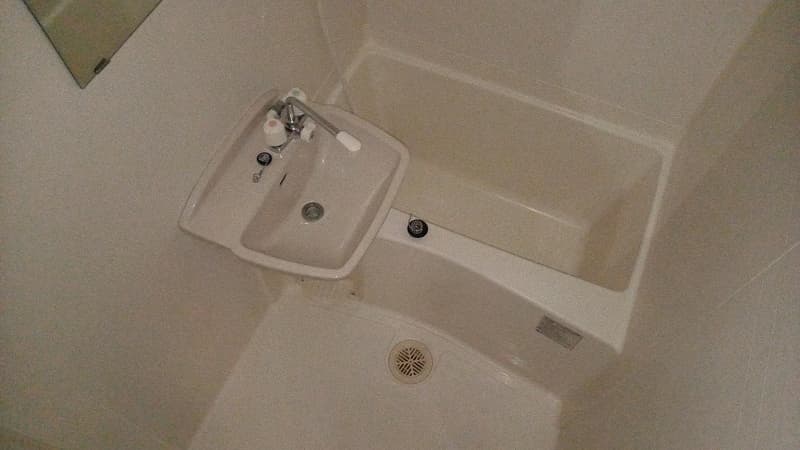 Room image 8