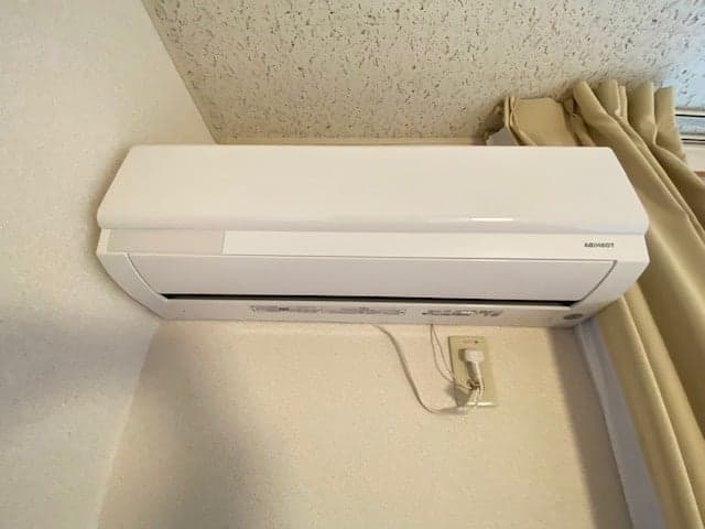Room image 8