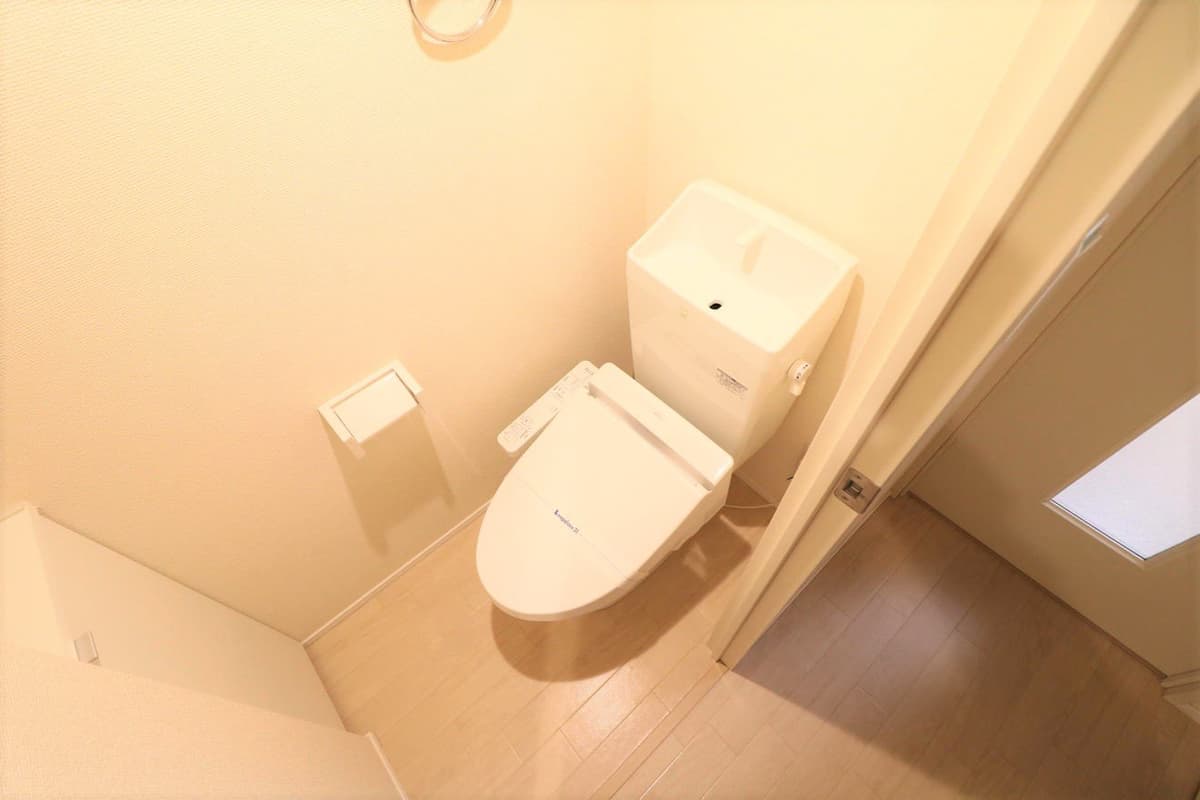 Room image 14