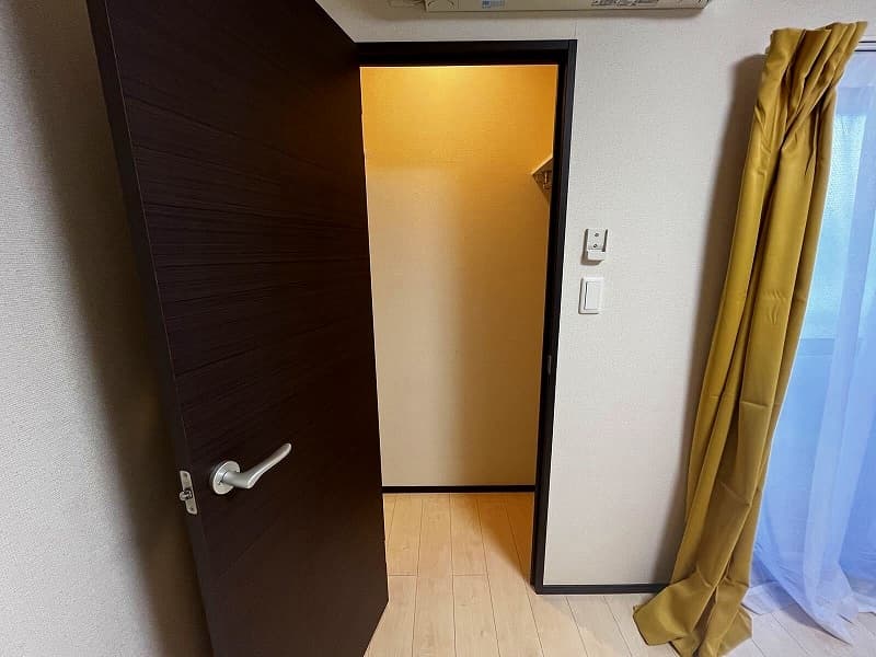 Room image 9