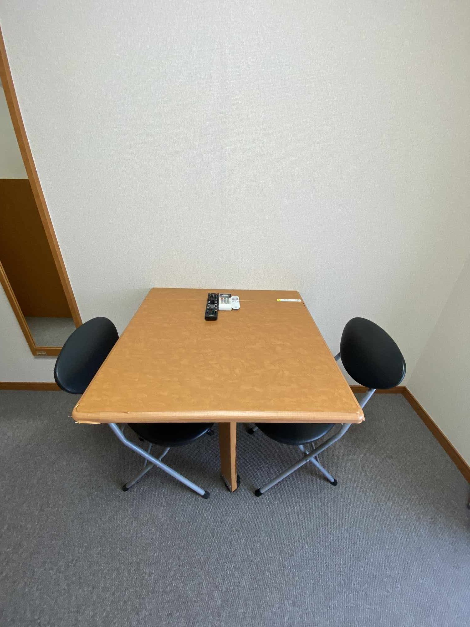 Room image 14