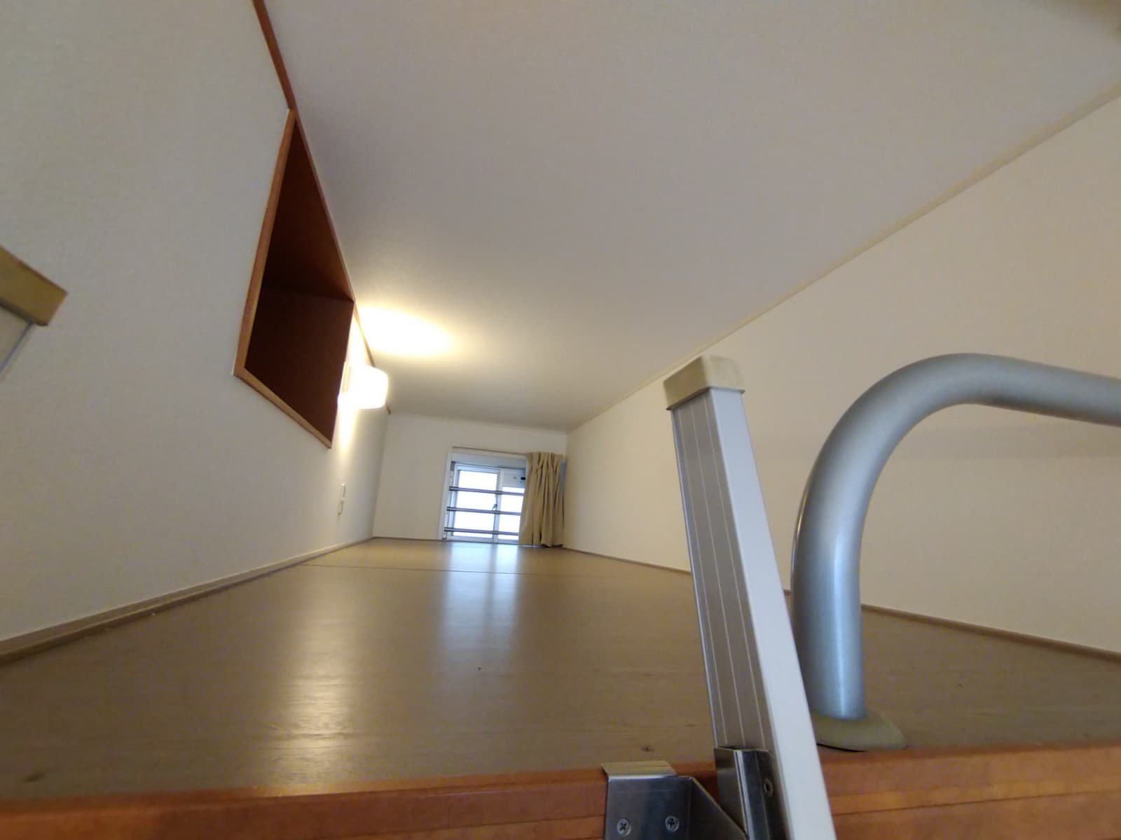 Room image 16