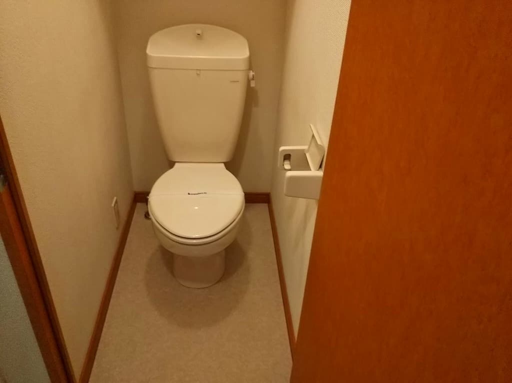 Room image 8