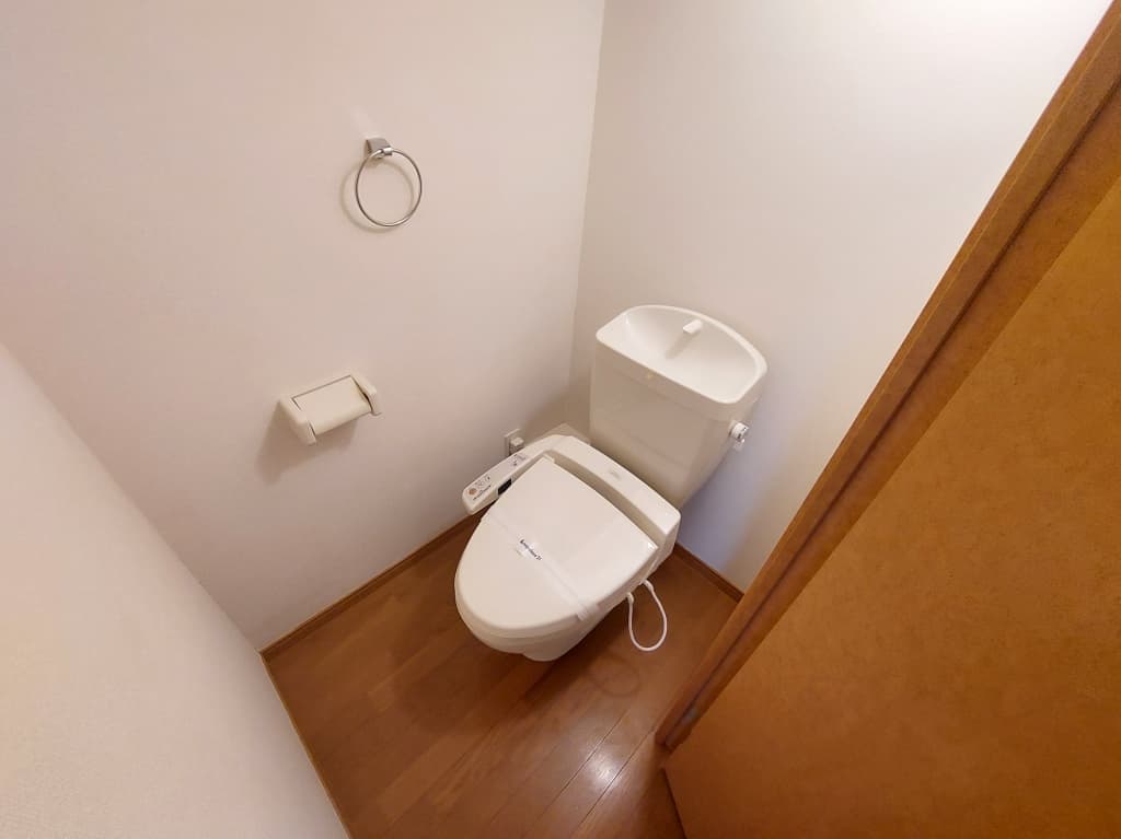 Room image 11