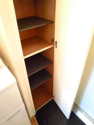 Room image 15