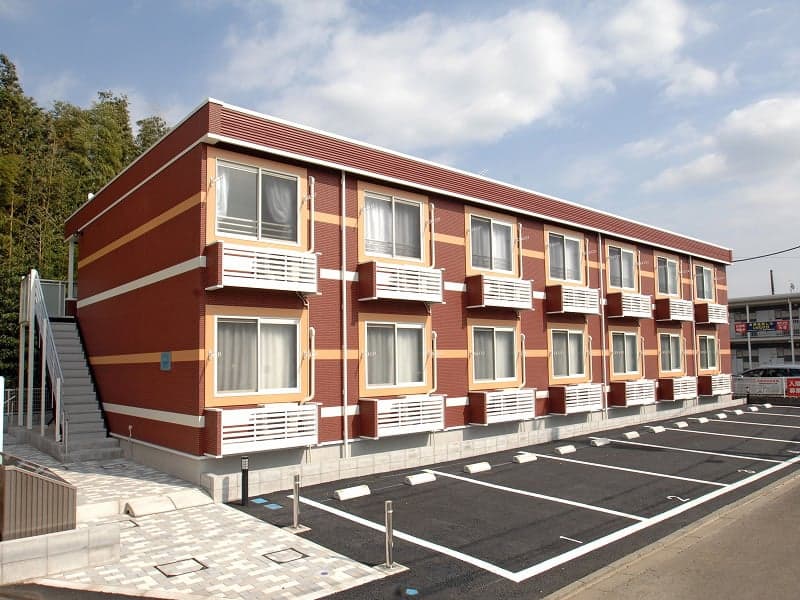 Main exterior of LEONEXT Sun City III