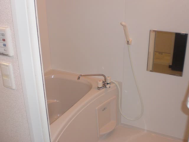 Room image 13