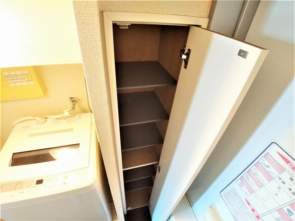 Room image 15