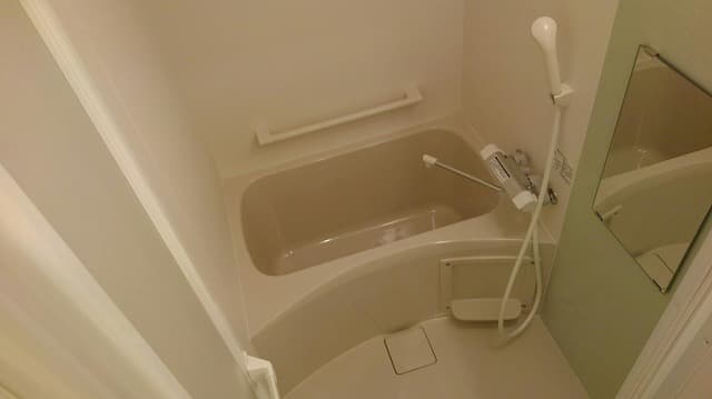 Room image 14