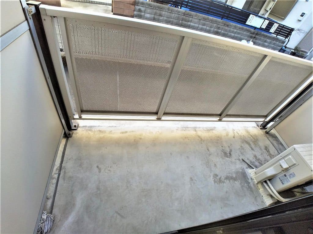 Room image 12