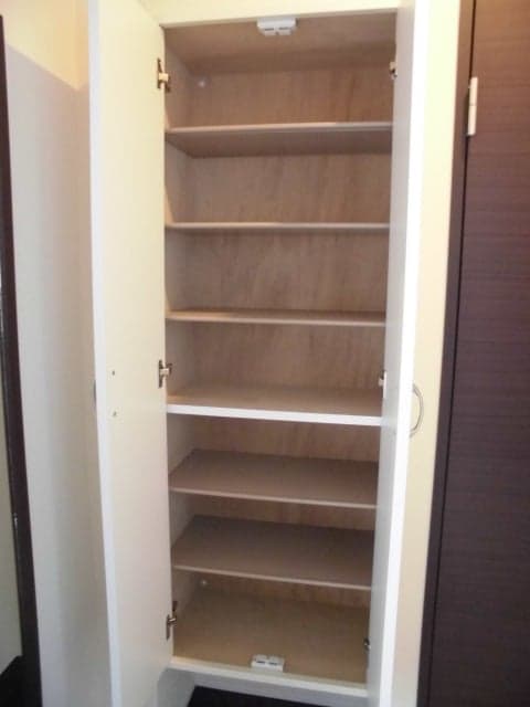 Room image 15