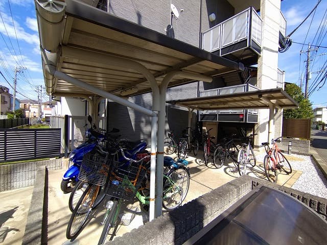 Room image 15