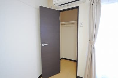 Preview interior of LEONEXT Reveur Nagata