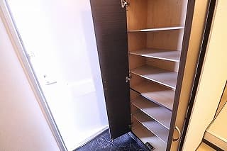 Room image 11