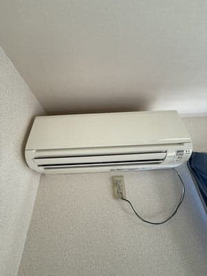 Room image 15