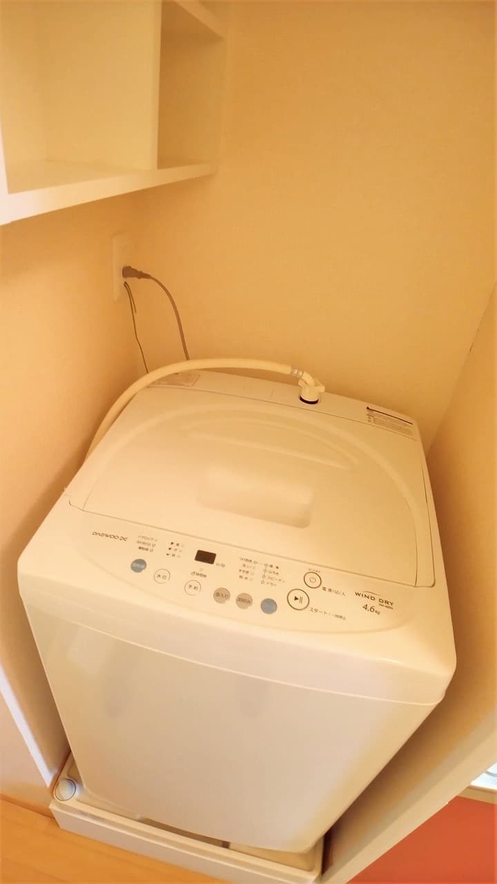 Room image 10