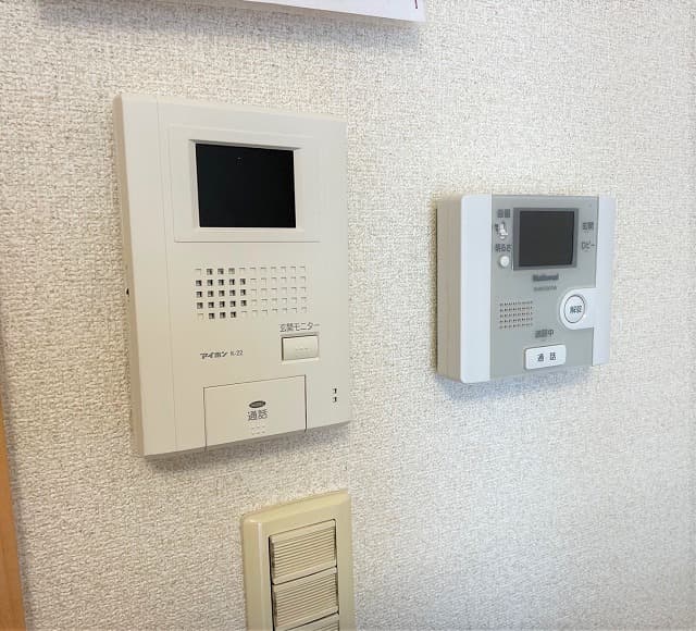 Room image 10