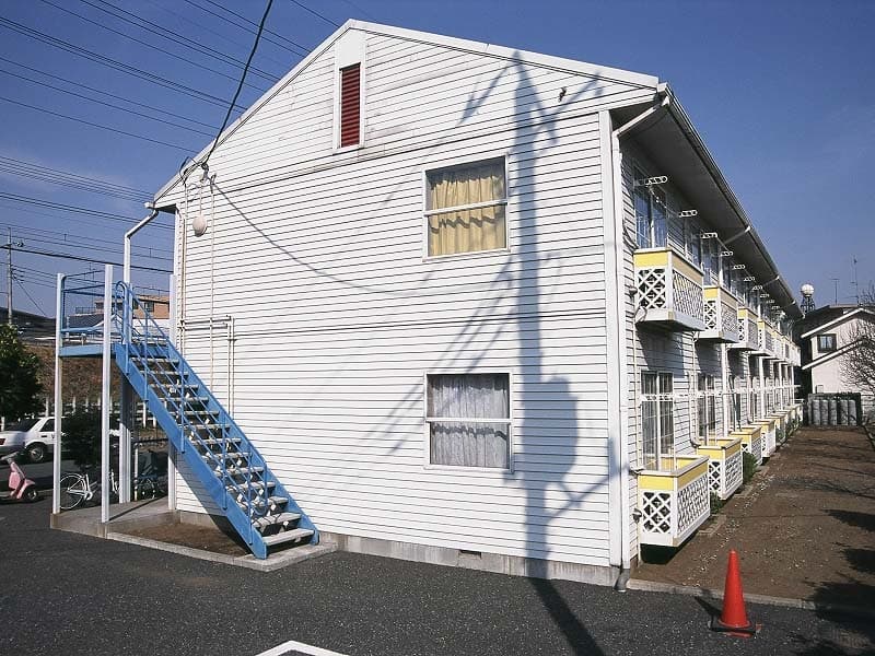 Main exterior of leopalace Musashi Sunagawa I