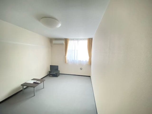 Preview interior of LEONEXT Urawa Ryoke