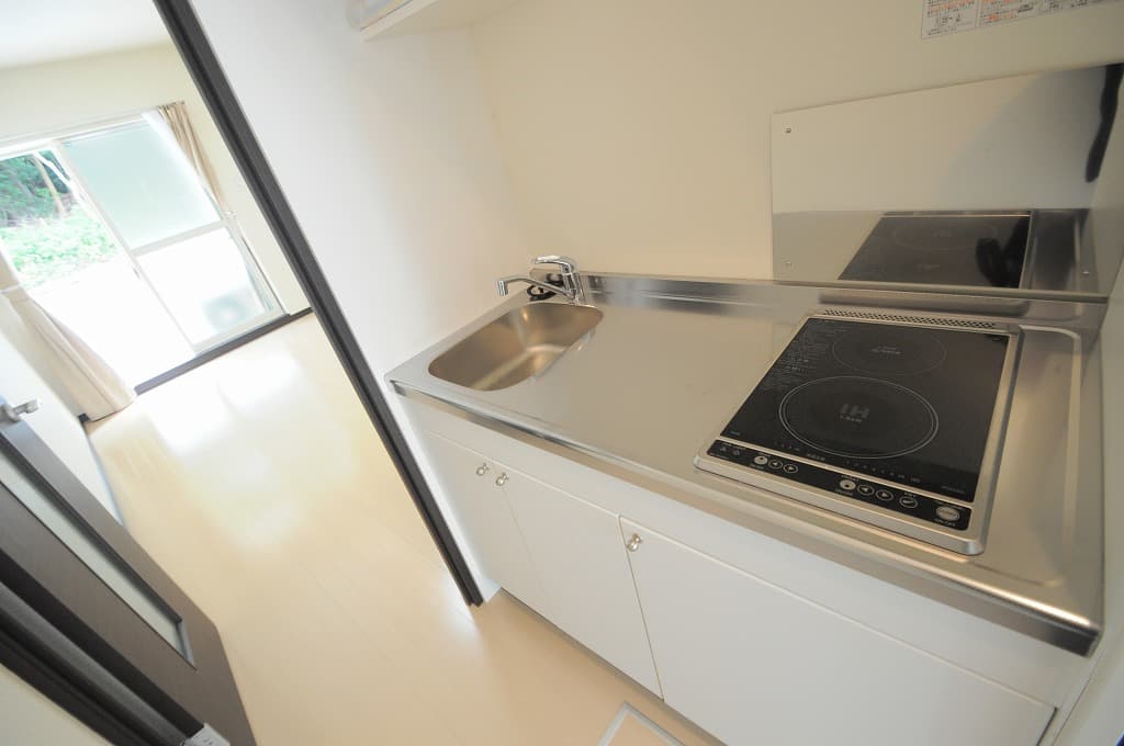 Room image 10