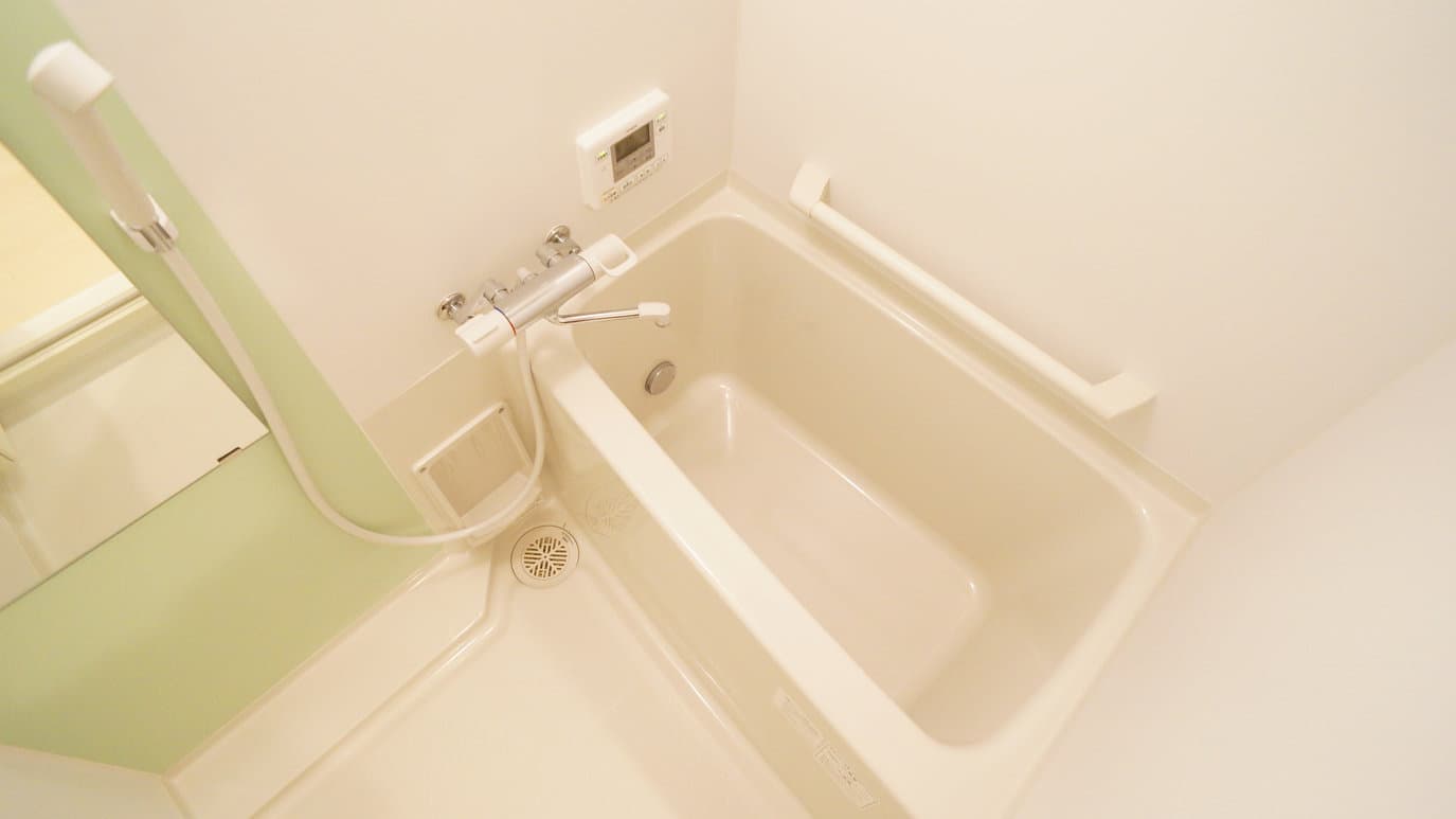 Room image 12
