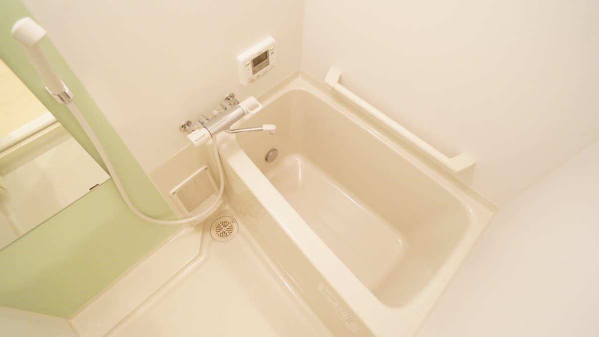 Room image 9