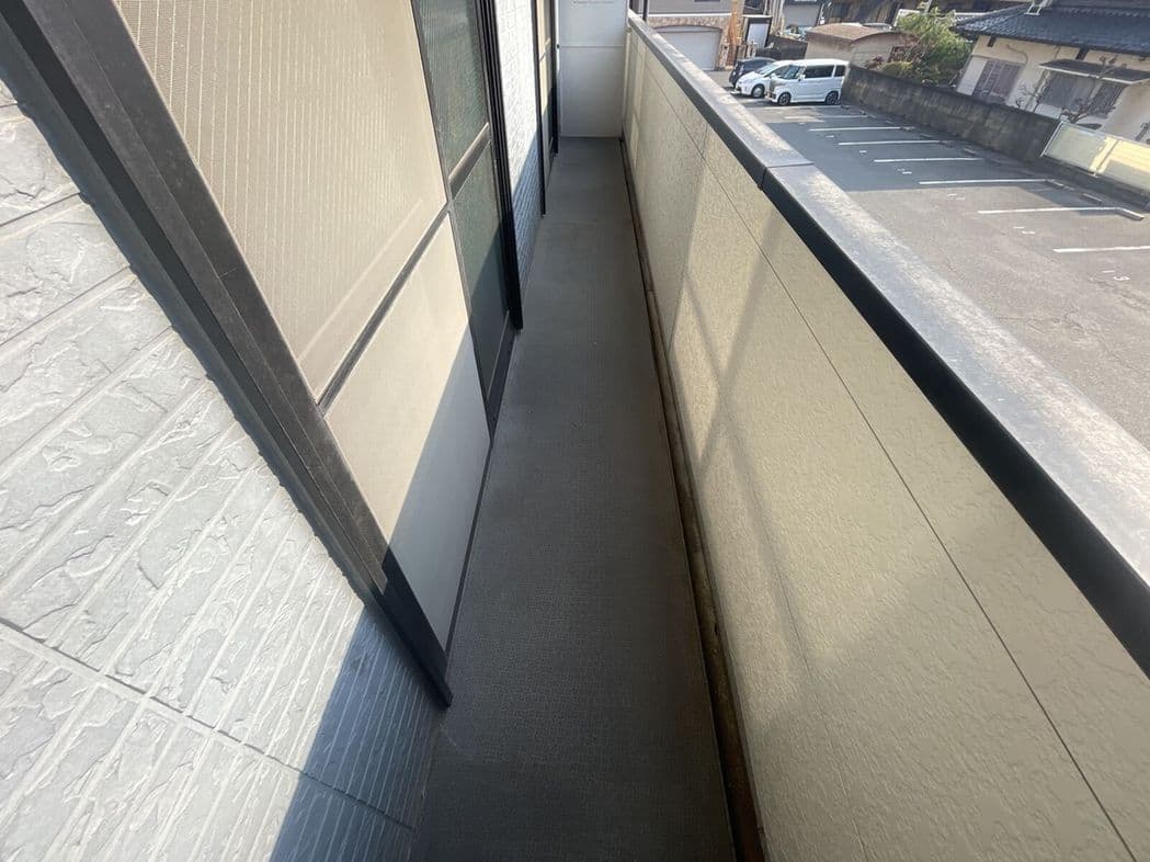 Room image 12