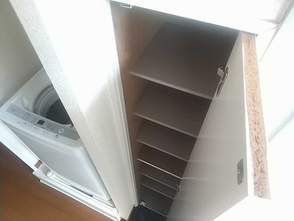Room image 13