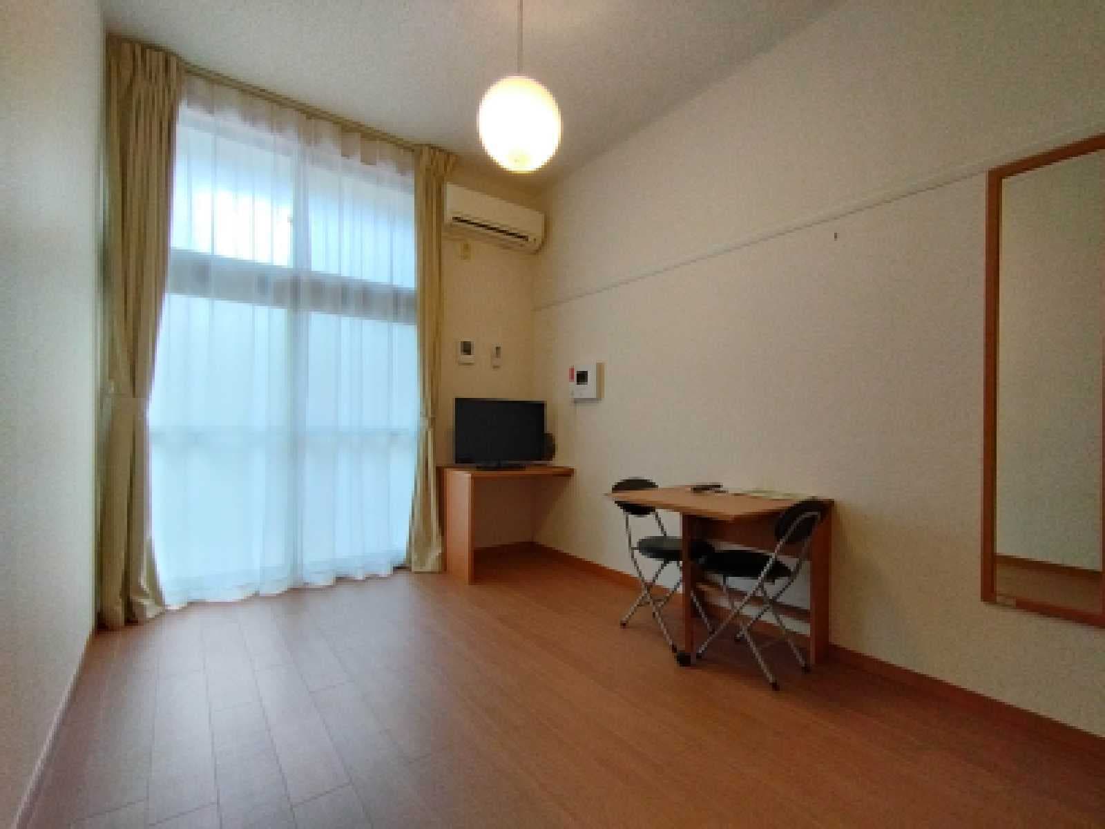 Room image 14