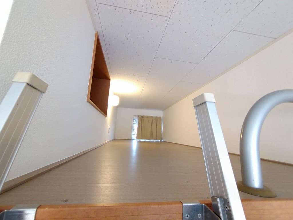 Room image 11