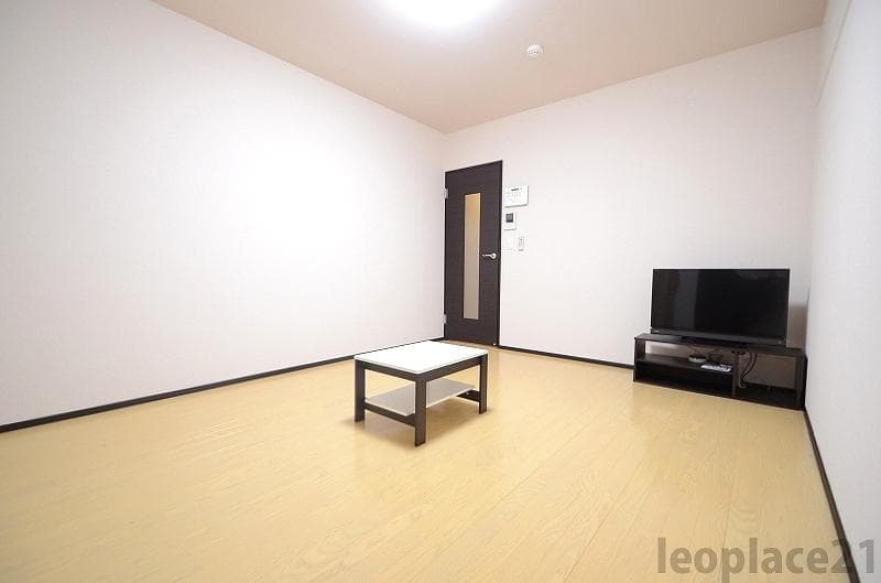 Preview interior of CLEINO Glockenwald