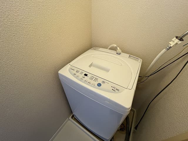 Room image 16