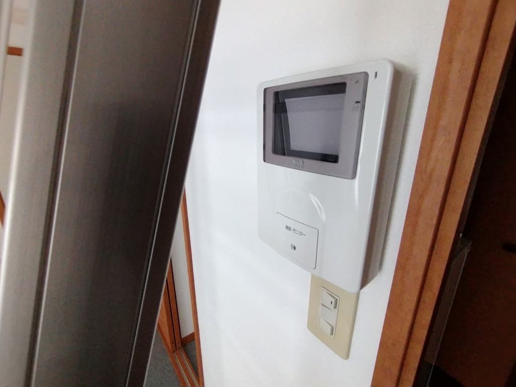 Room image 15