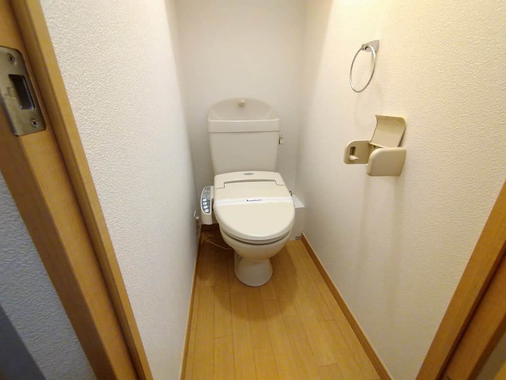 Room image 9